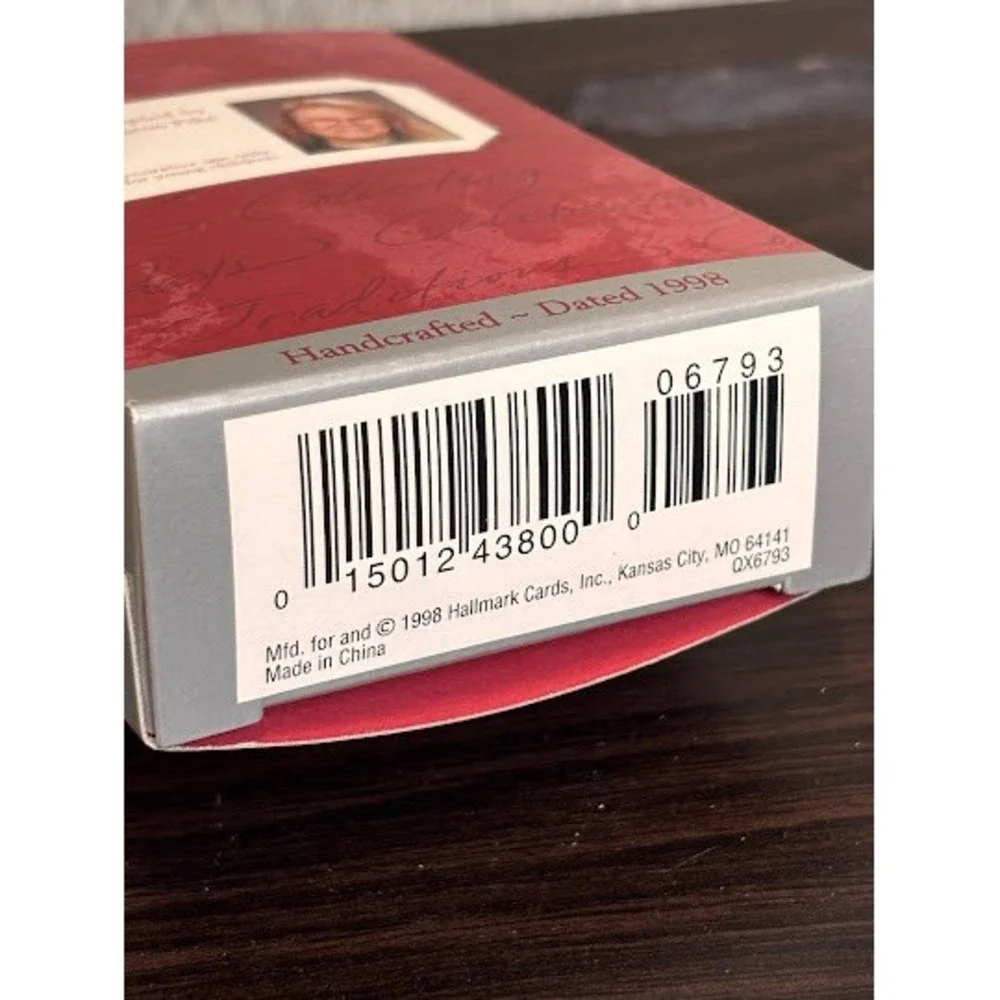 Hallmark keepsake ornament