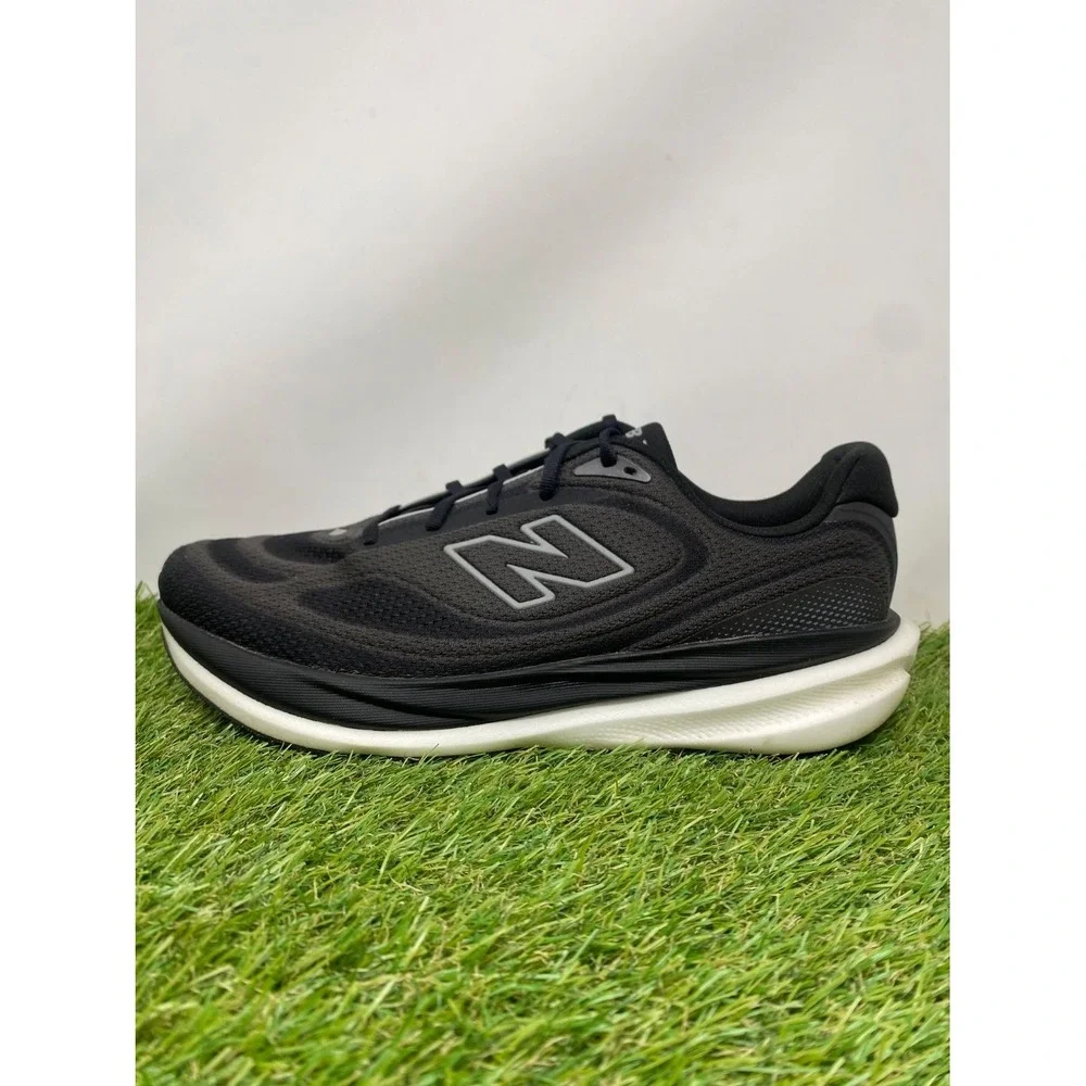 New Balance Fresh Foam X 1080 Mens 12 Black White Sneakers Running Shoes Comfort