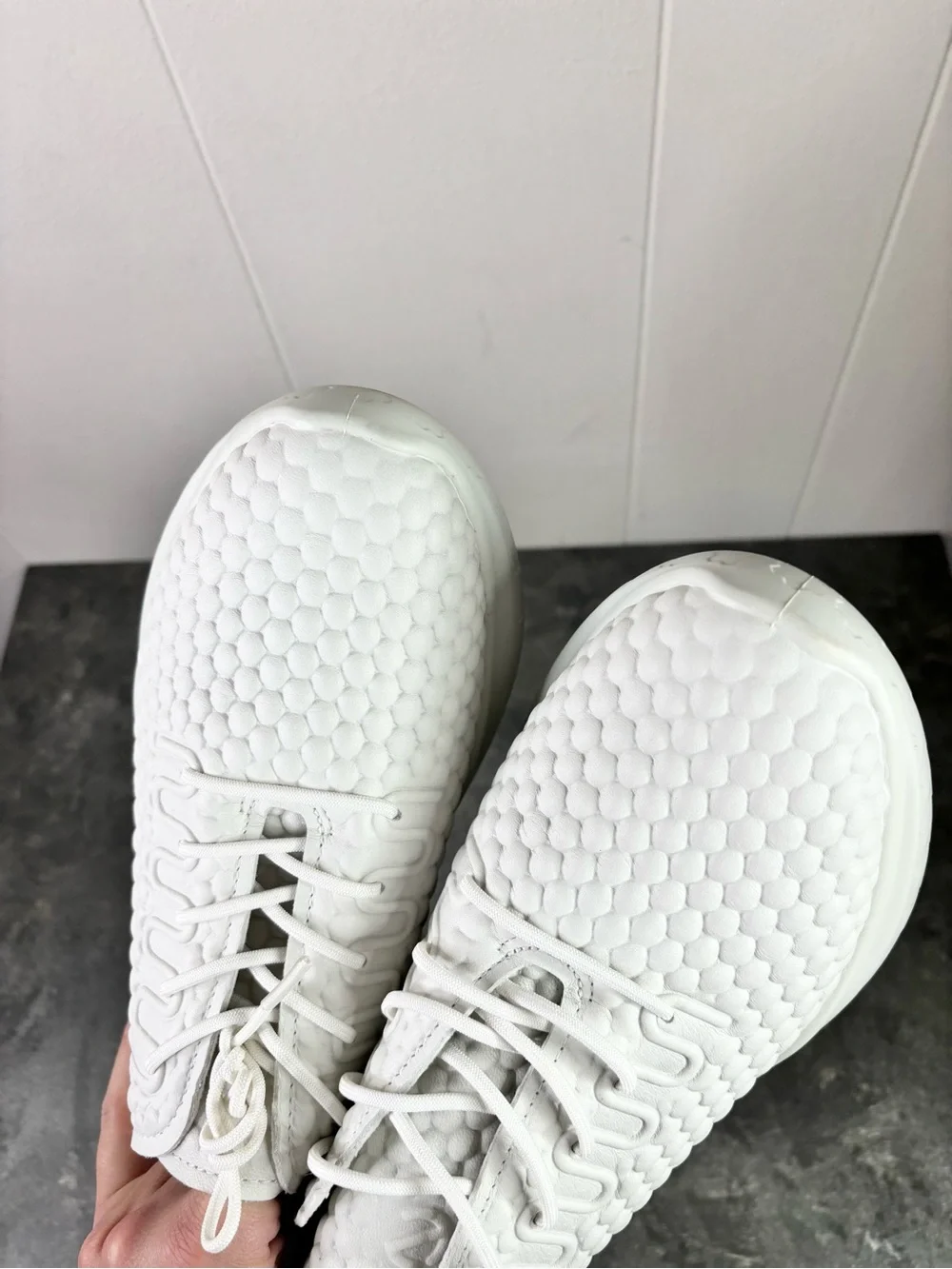 Ecco excellent preowned