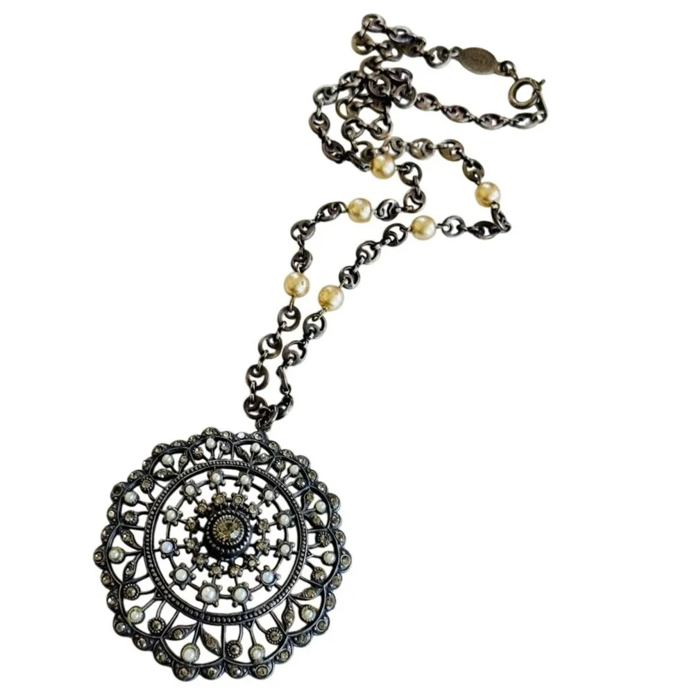La Vie Parisienne Catherine Popesco France Necklace Pearl Rhinestone Jeweled 16