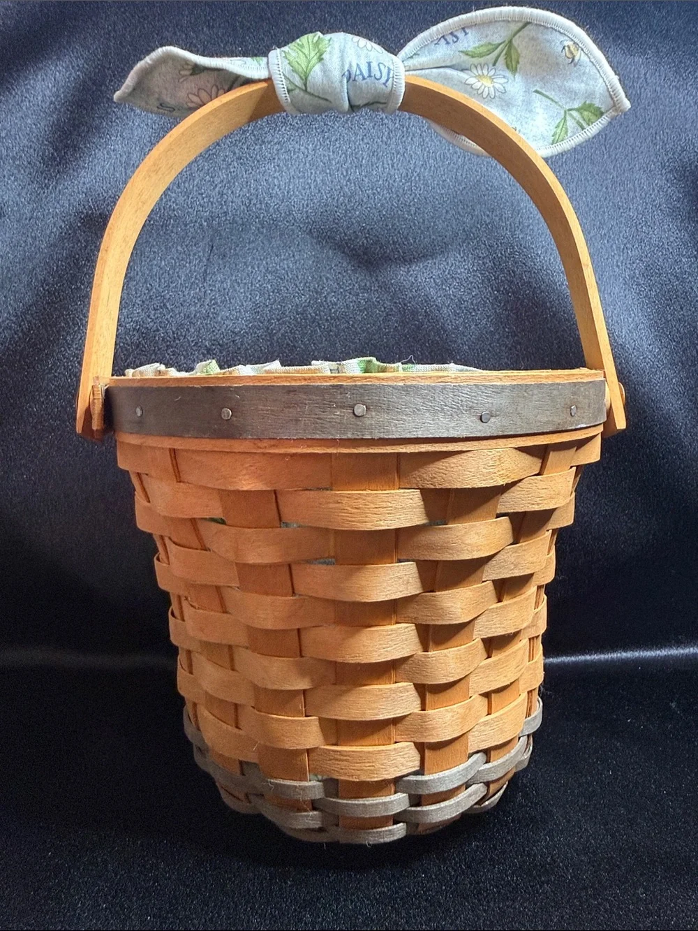 Longaberger art detail