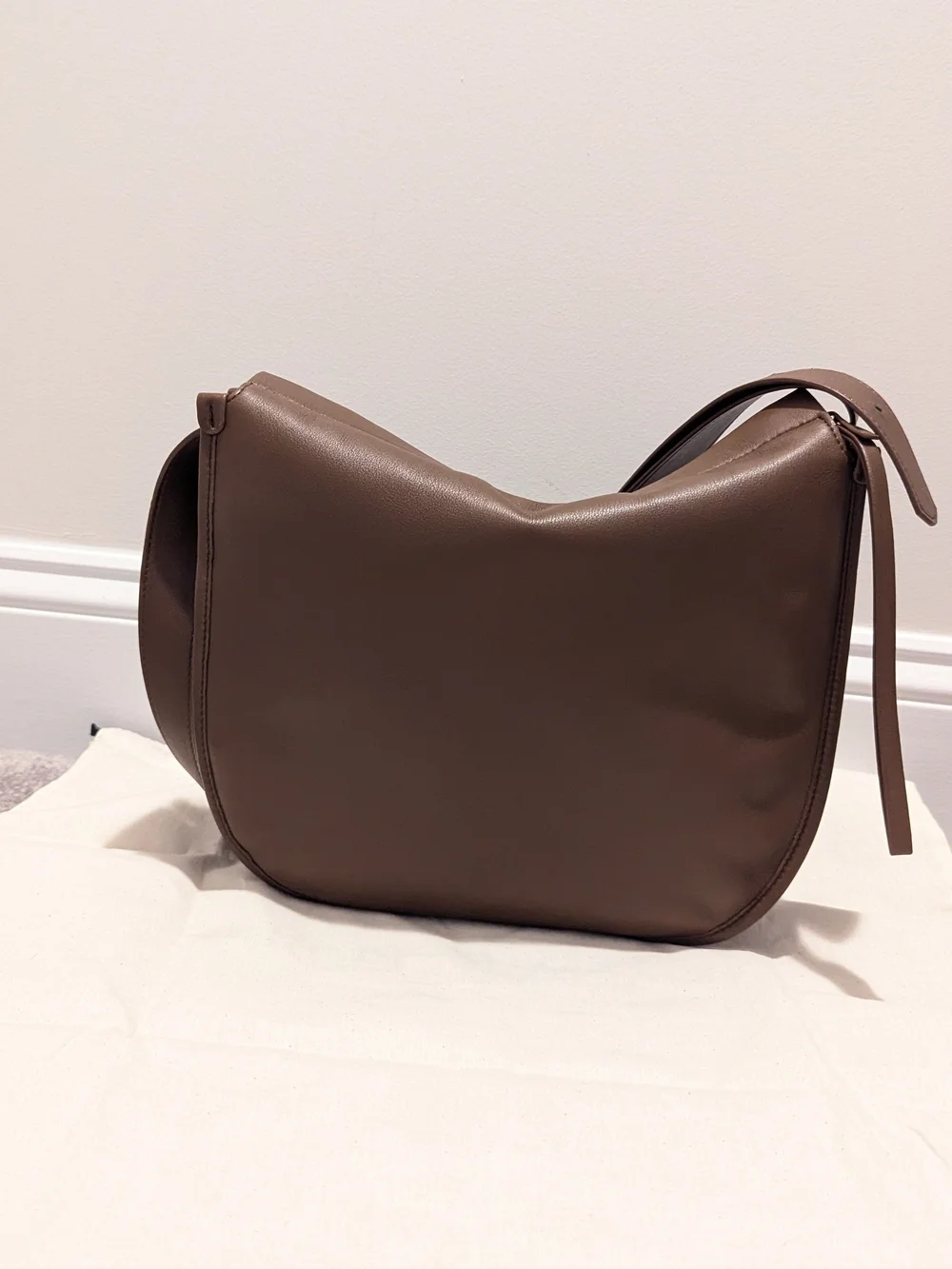 Source Unknown smooth brown
