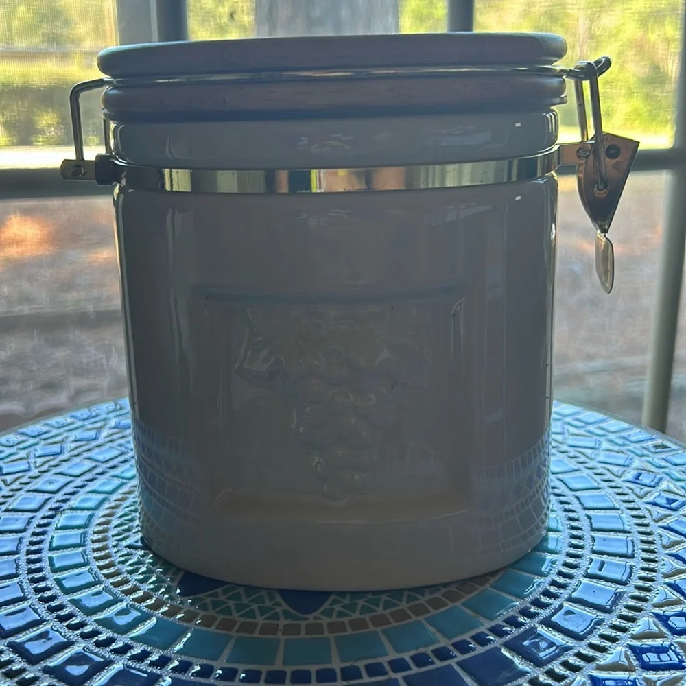 VINTAGE CANISTER LOCKING LID RAISED FRUIT DESIGN