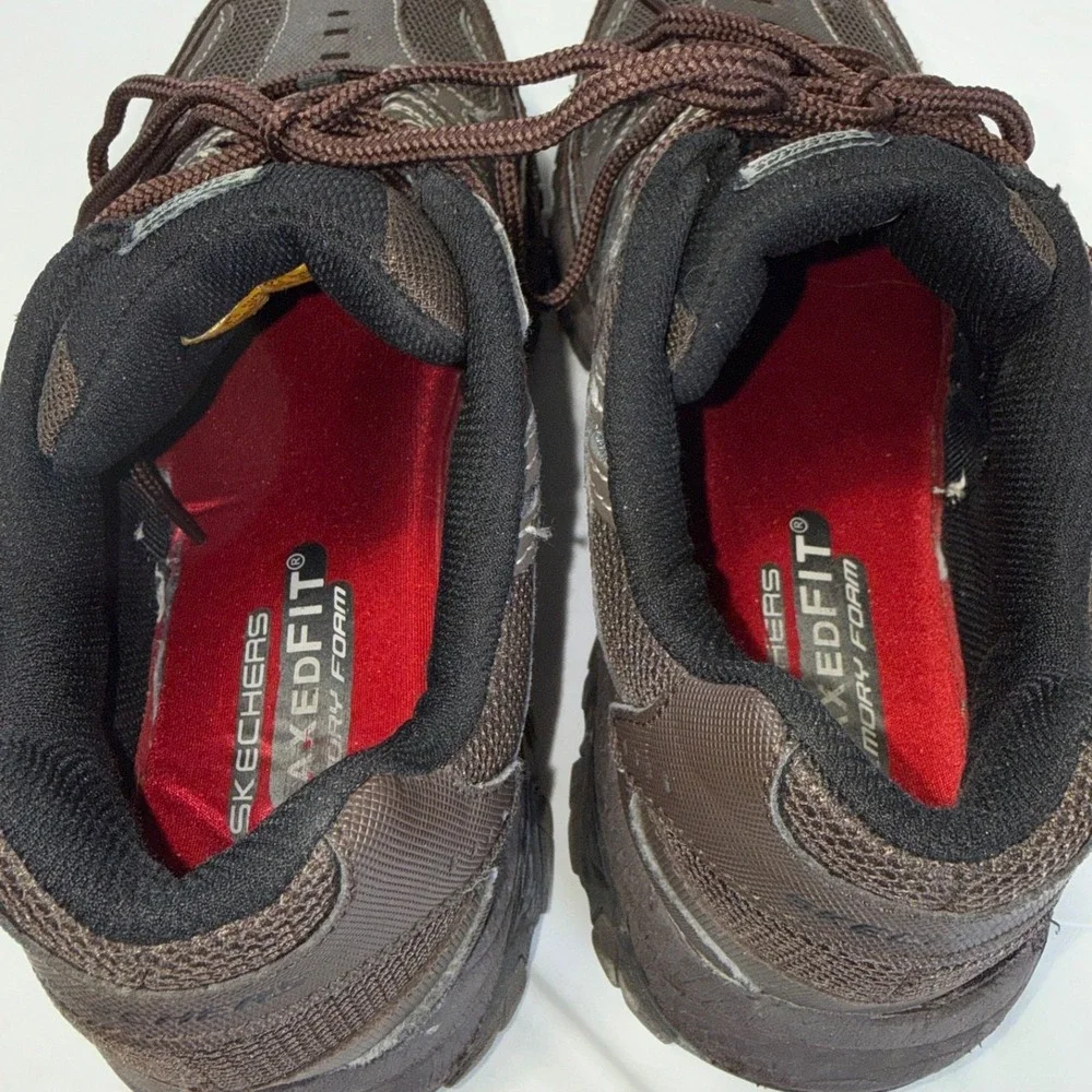 Skechers men work