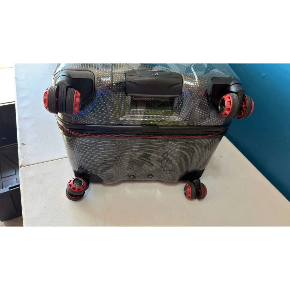 Traveler's Choice Maxporter II 31 Hardside Trunk Spinner Luggage Grey Camo