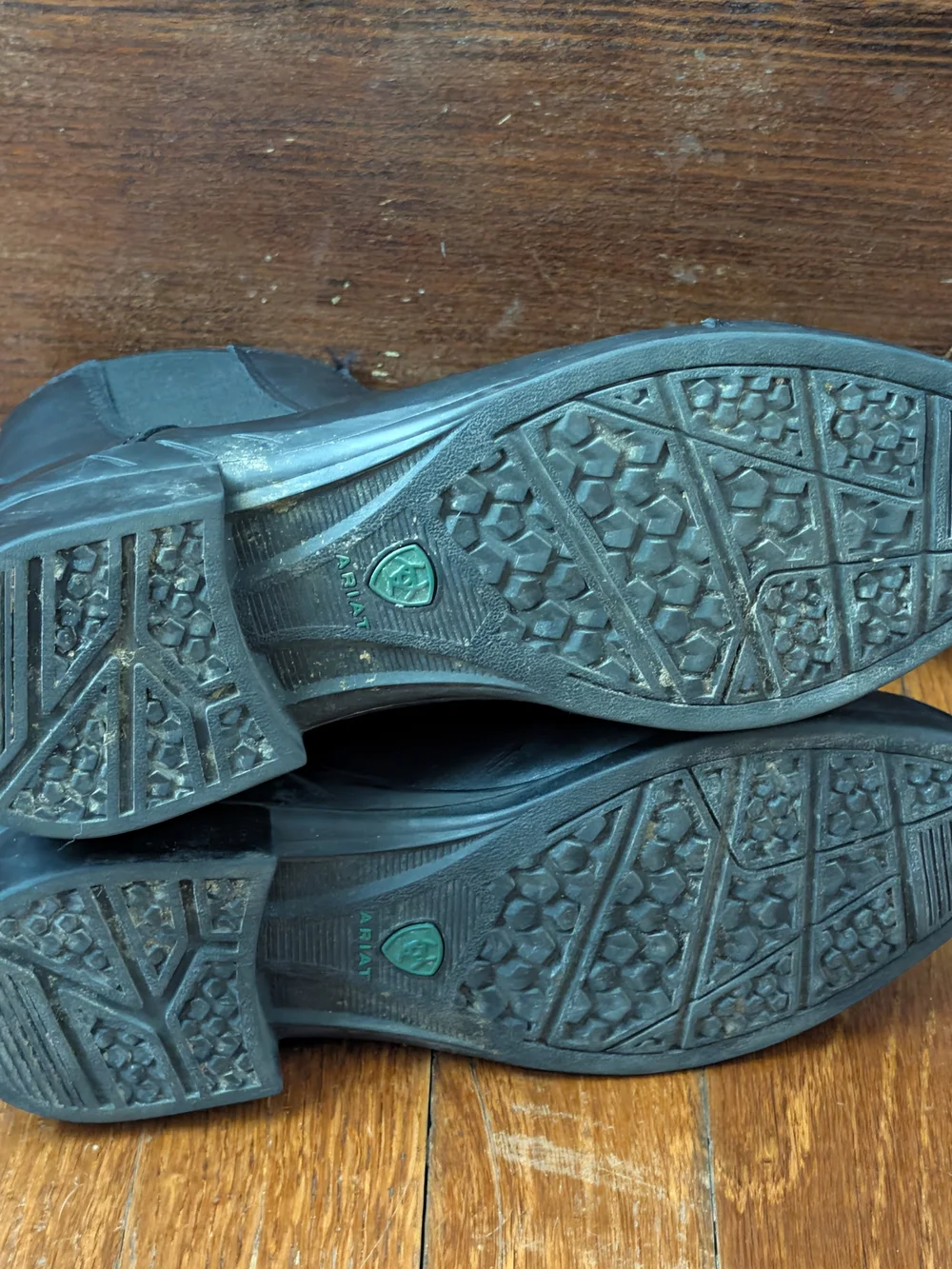 Ariat classic black