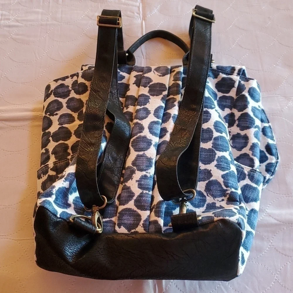 Rebekah Scott Designs Blue Leopard Petal Inside Lining Fabric Sz M/L‎ Backpack