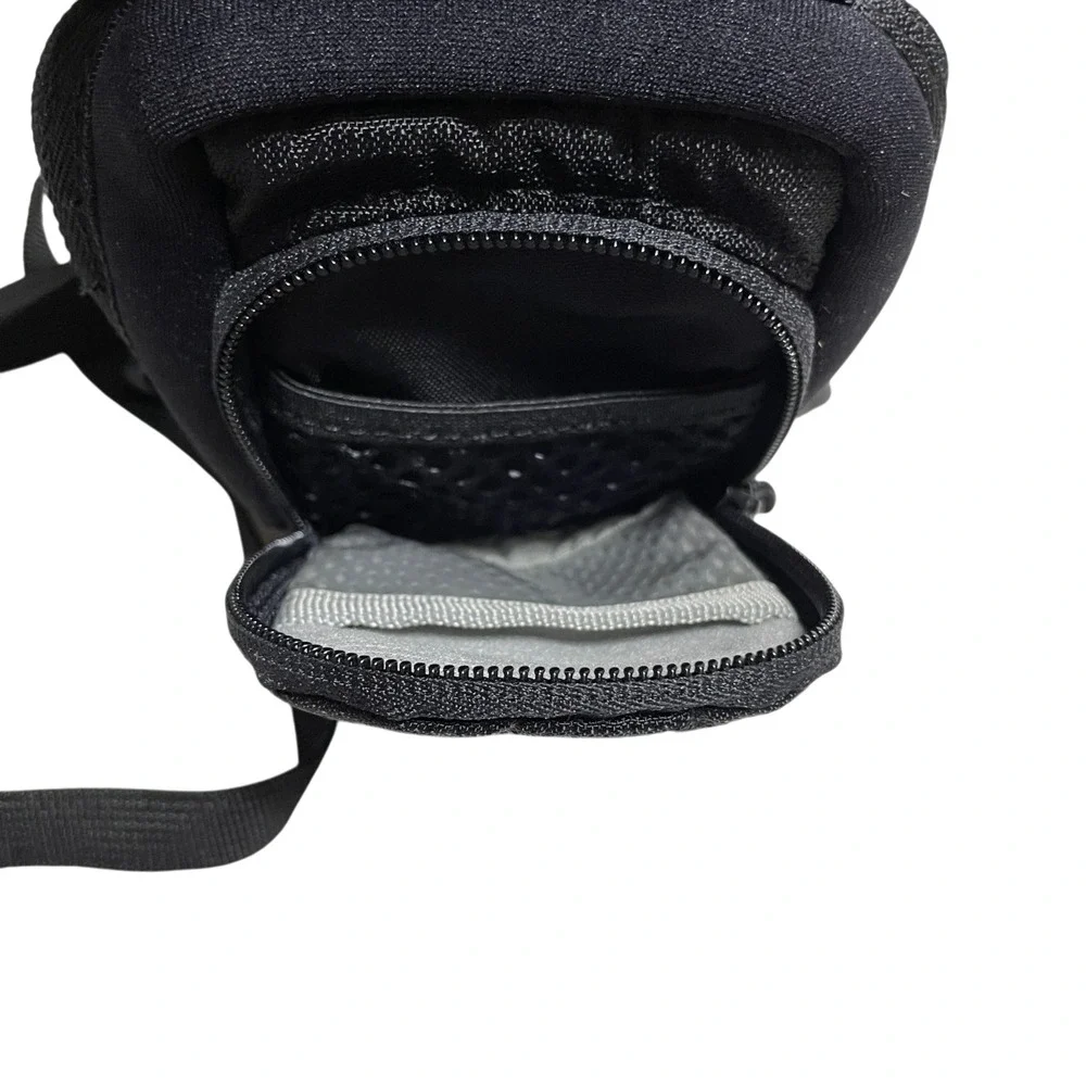 Lowepro compact camera