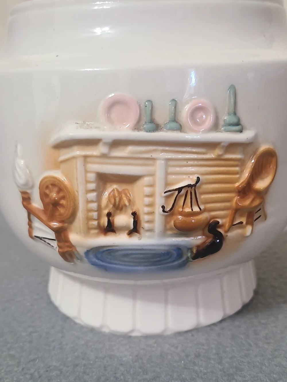 Porcelier white ceramic