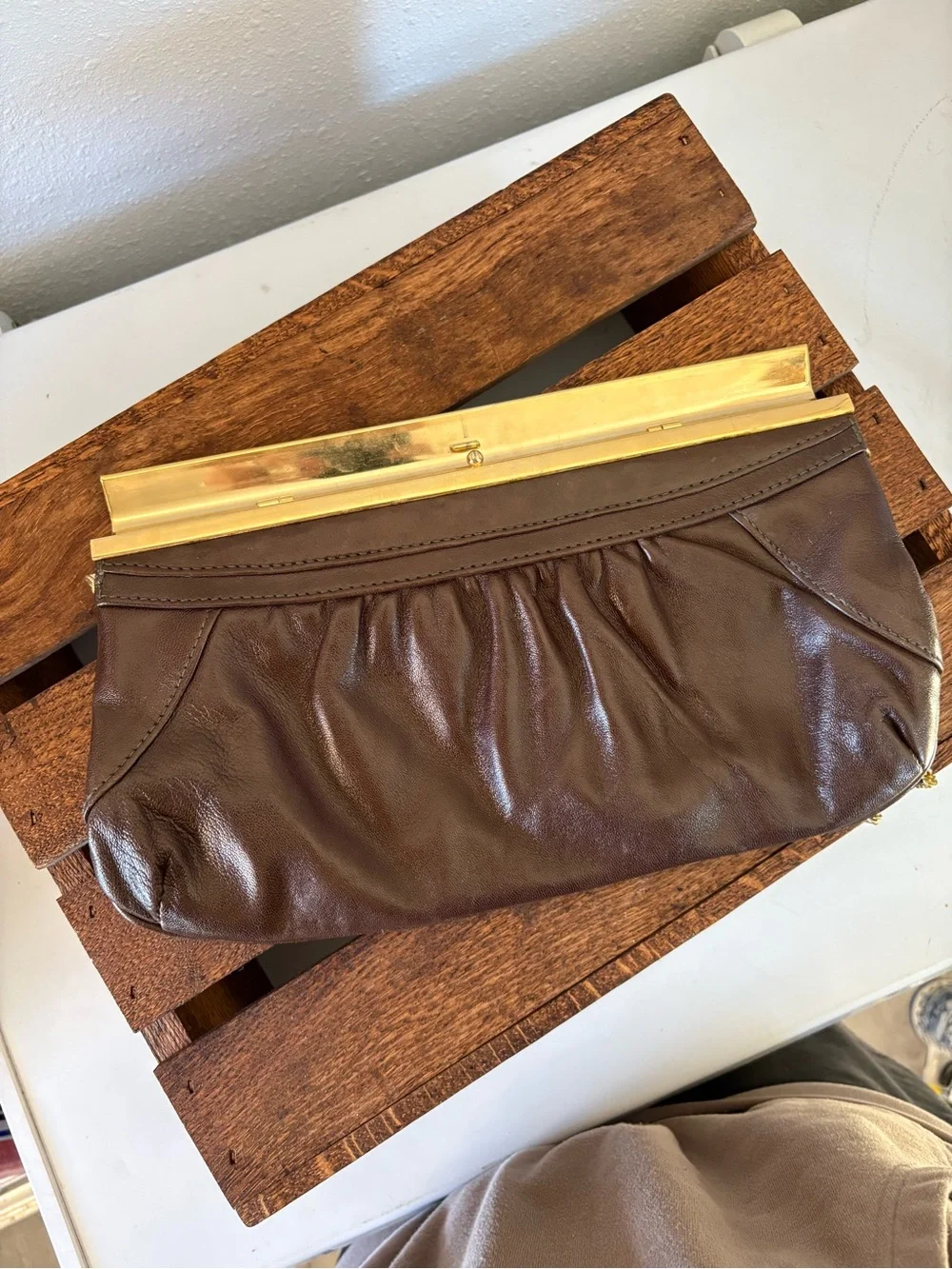Vintage Sambena brown leather gold chain kiss lock clutch or shoulder bag