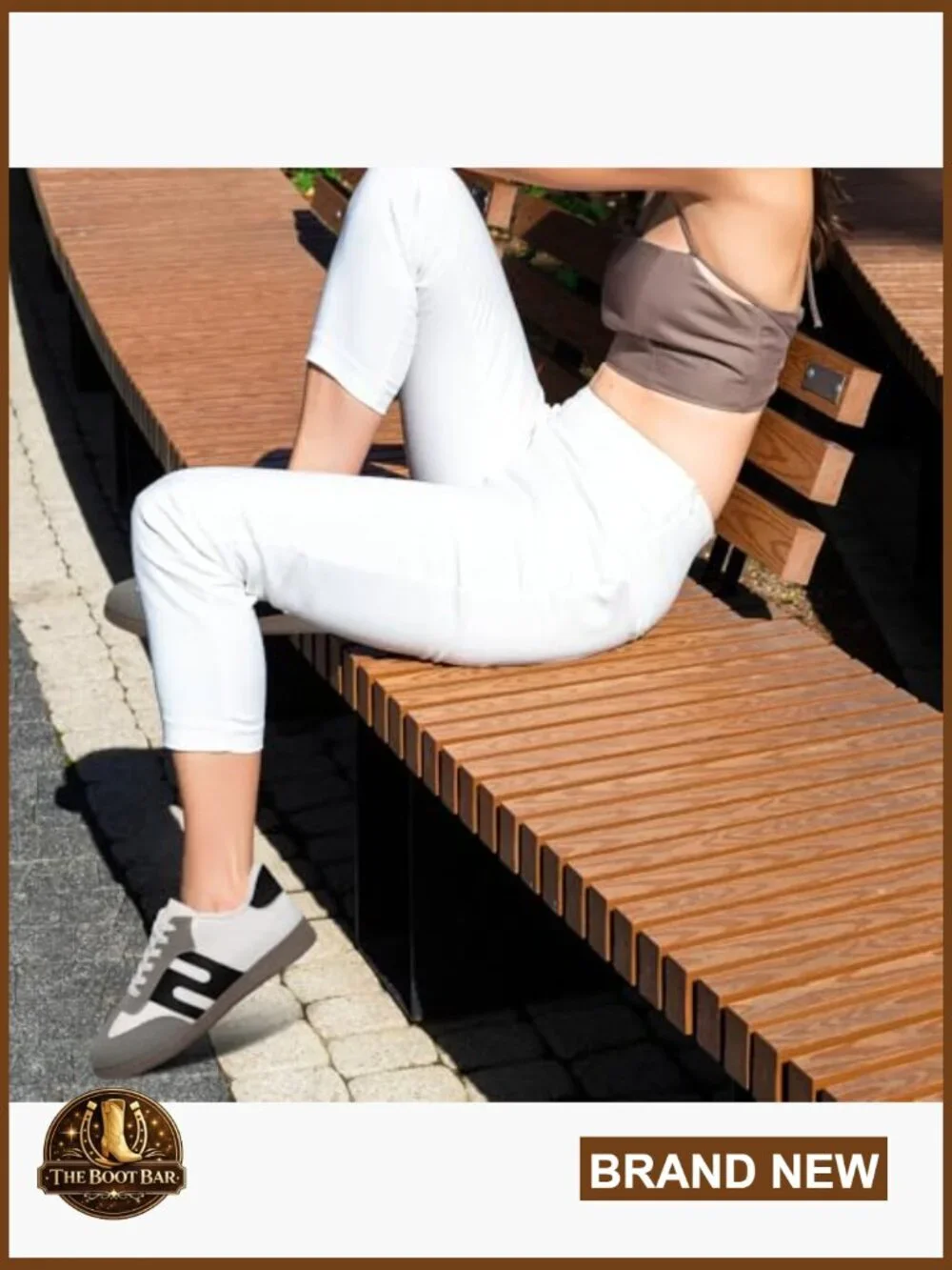 Women's Retro Gum Sole Fashion Sneakers Casual Lace Up Leather Skate Shoes