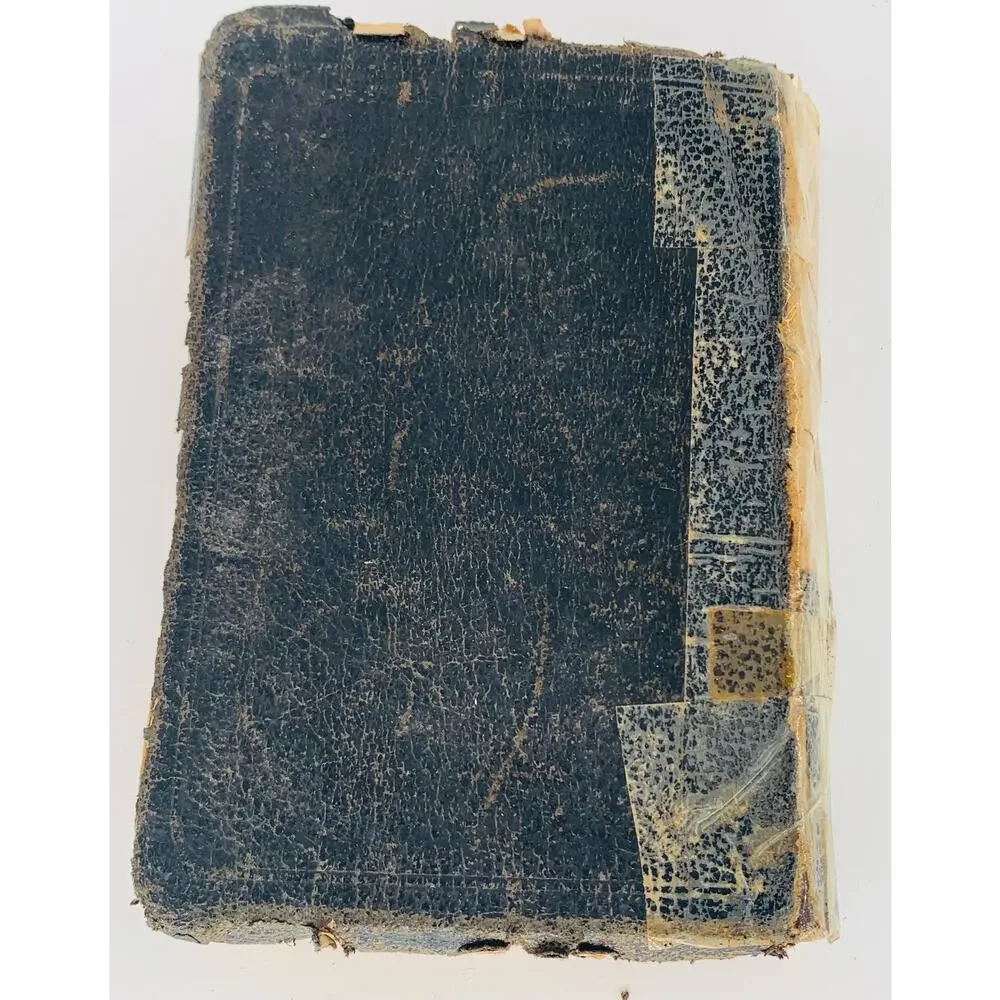 KJV Bible Thumb Index Holy Word Concordance Copywrite 1945 USA Made Imperfect