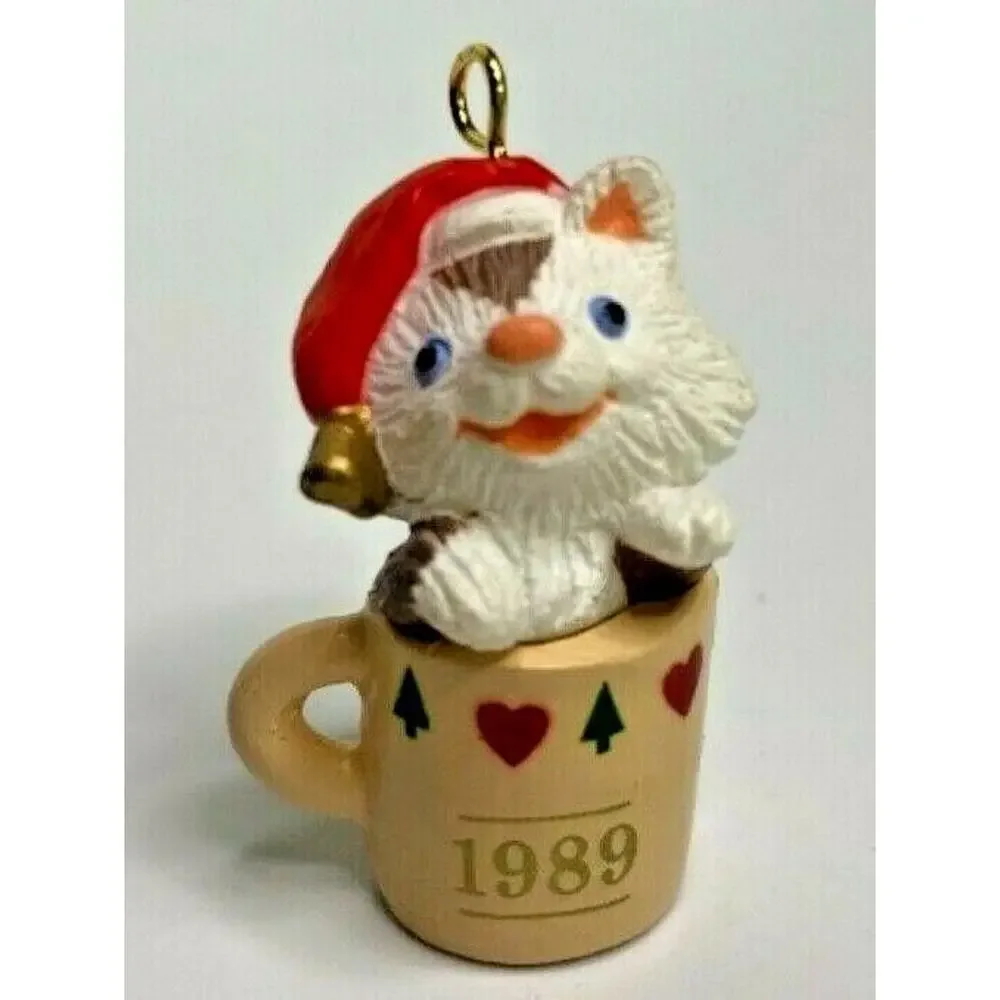 1989 Hallmark Sitting Purrty Collector's Club Ornament‎ U21