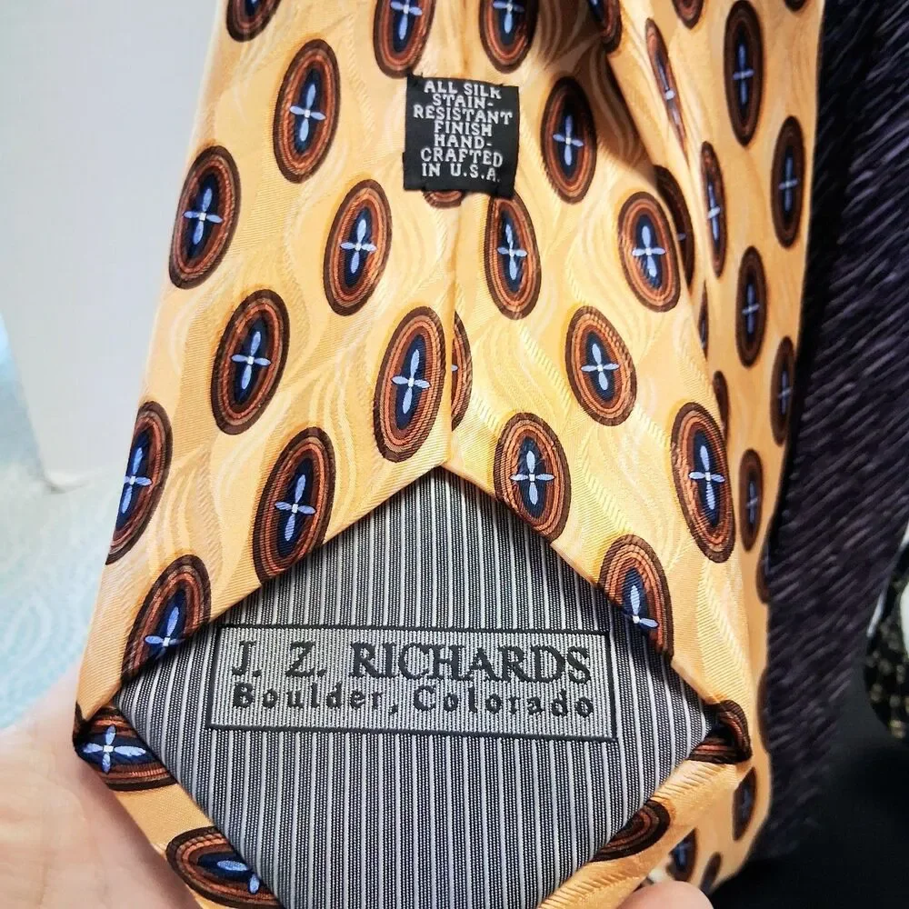 J.Z. Richards Umberto Bossi Museum Artifacts Men's Silk Tie Lot 3 Geometric EUC