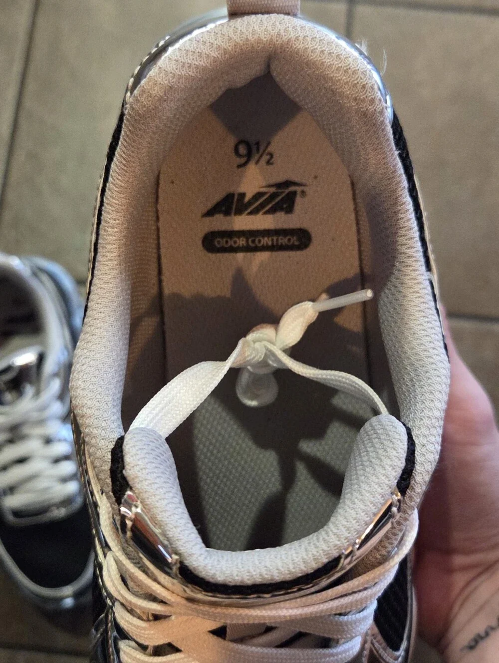 Avia men athletic