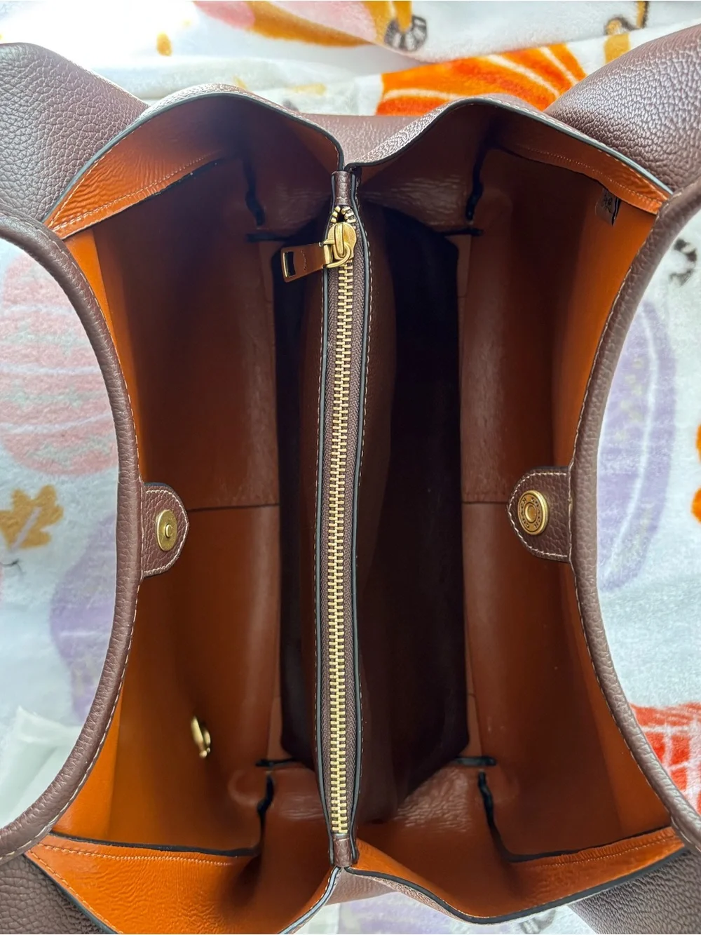 Coach Lana Shoulder Bag - size Large