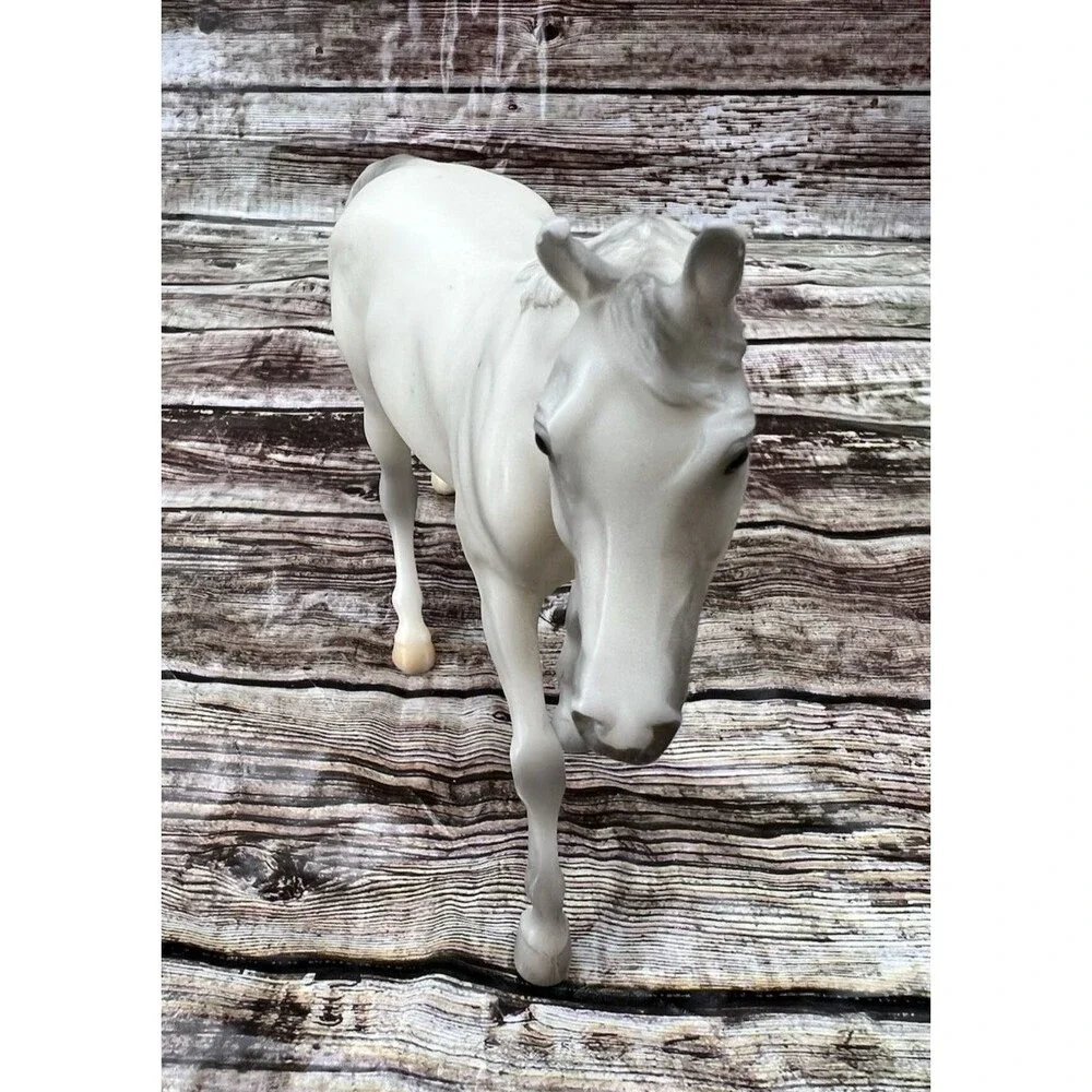 Breyer Horse Classics/Freedom #941 Grey Selle Français Retired Excellent Conditi