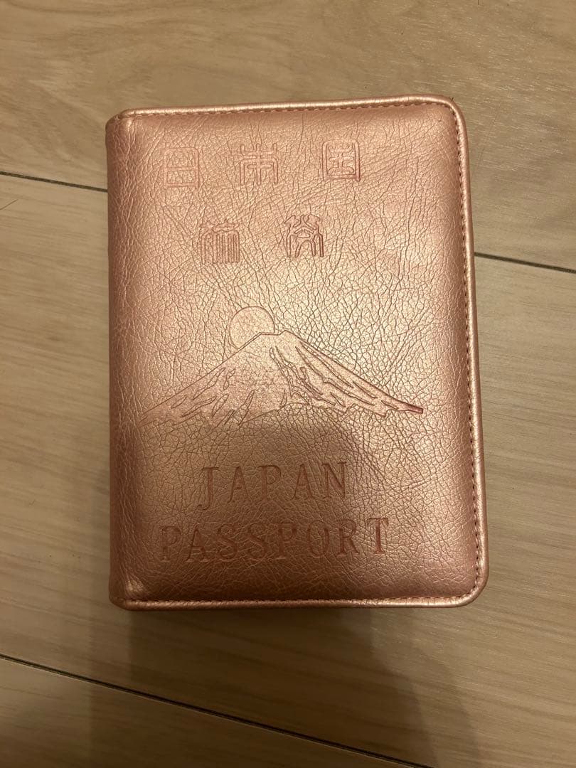 Mount Fuji Design Passport Case Rose Gold