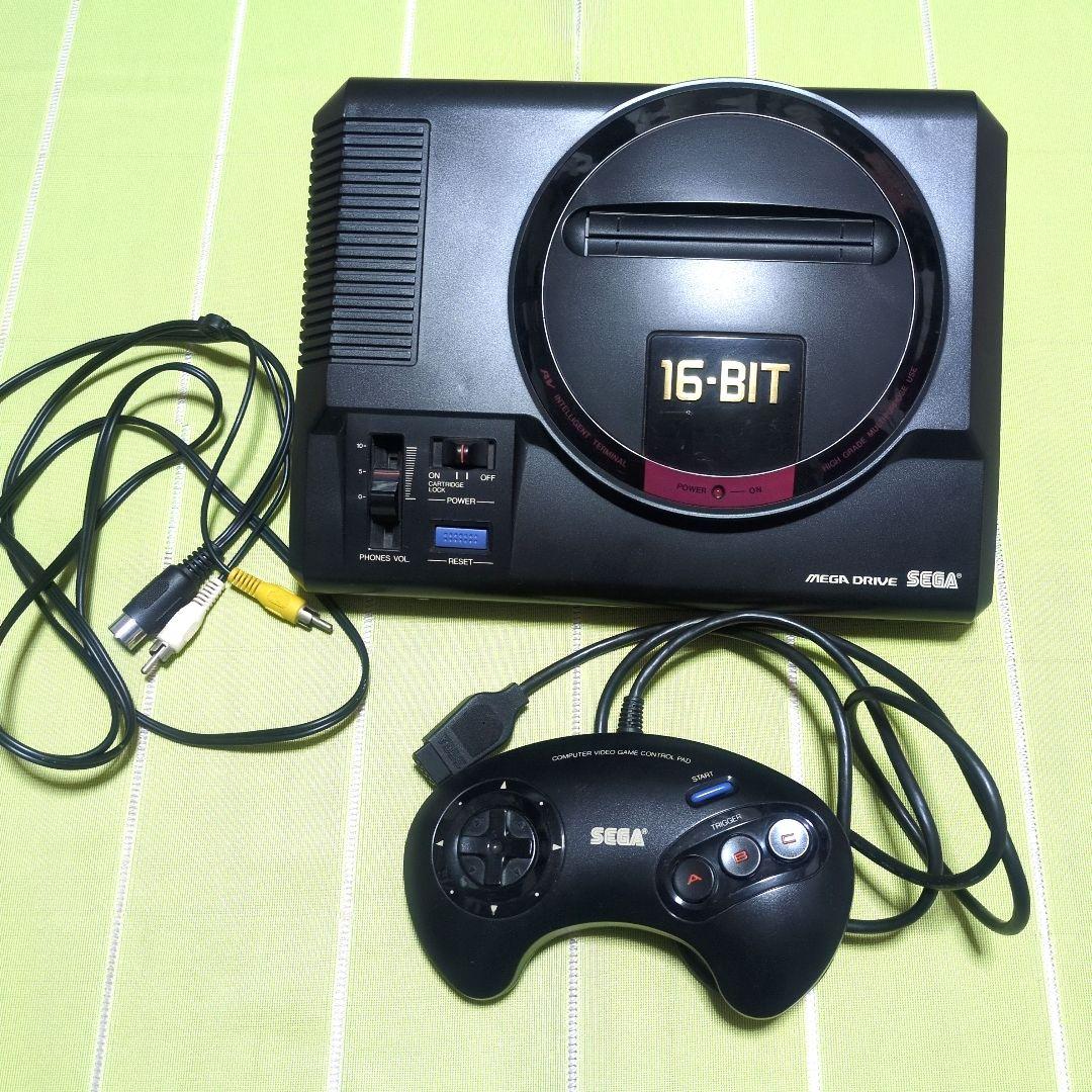 SEGA Mega Drive 16-BIT Console with Controller