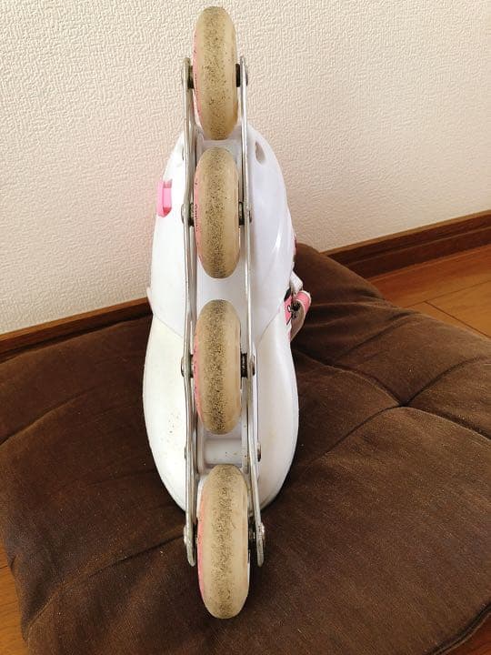 TWINKLE Roller Skates ☆11