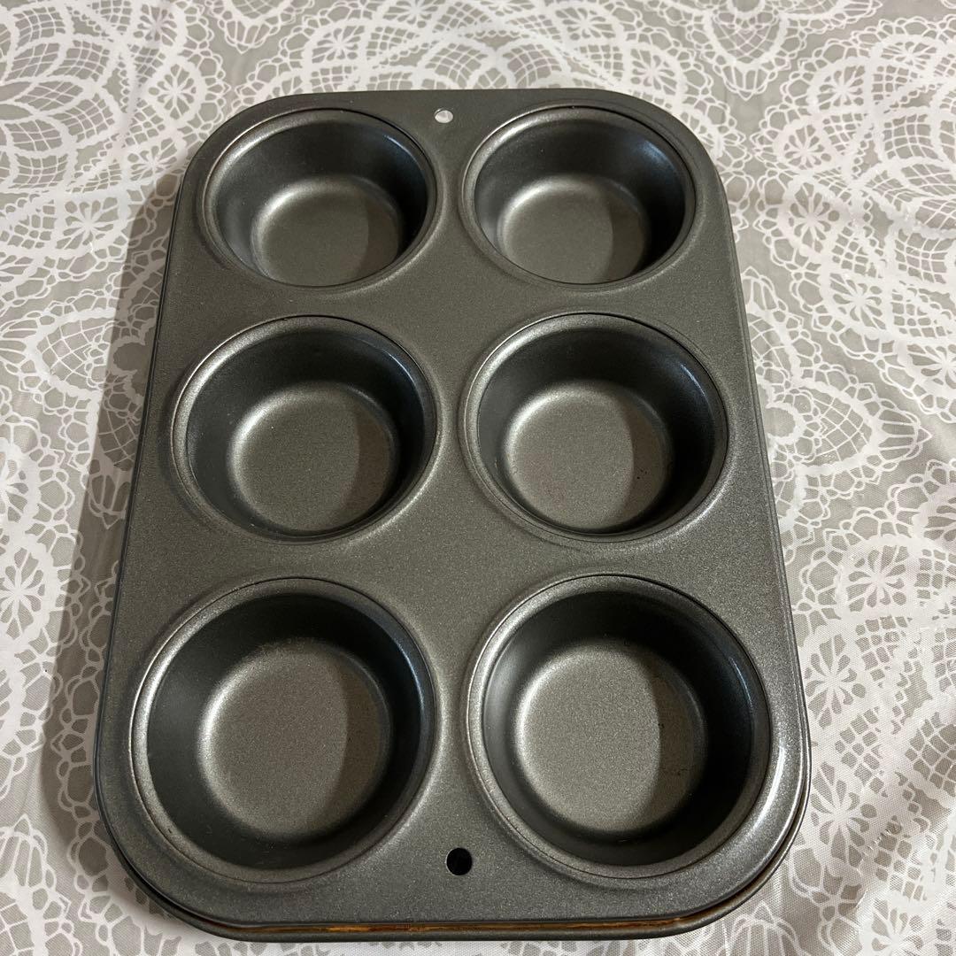 Muffin tin, 6 cups