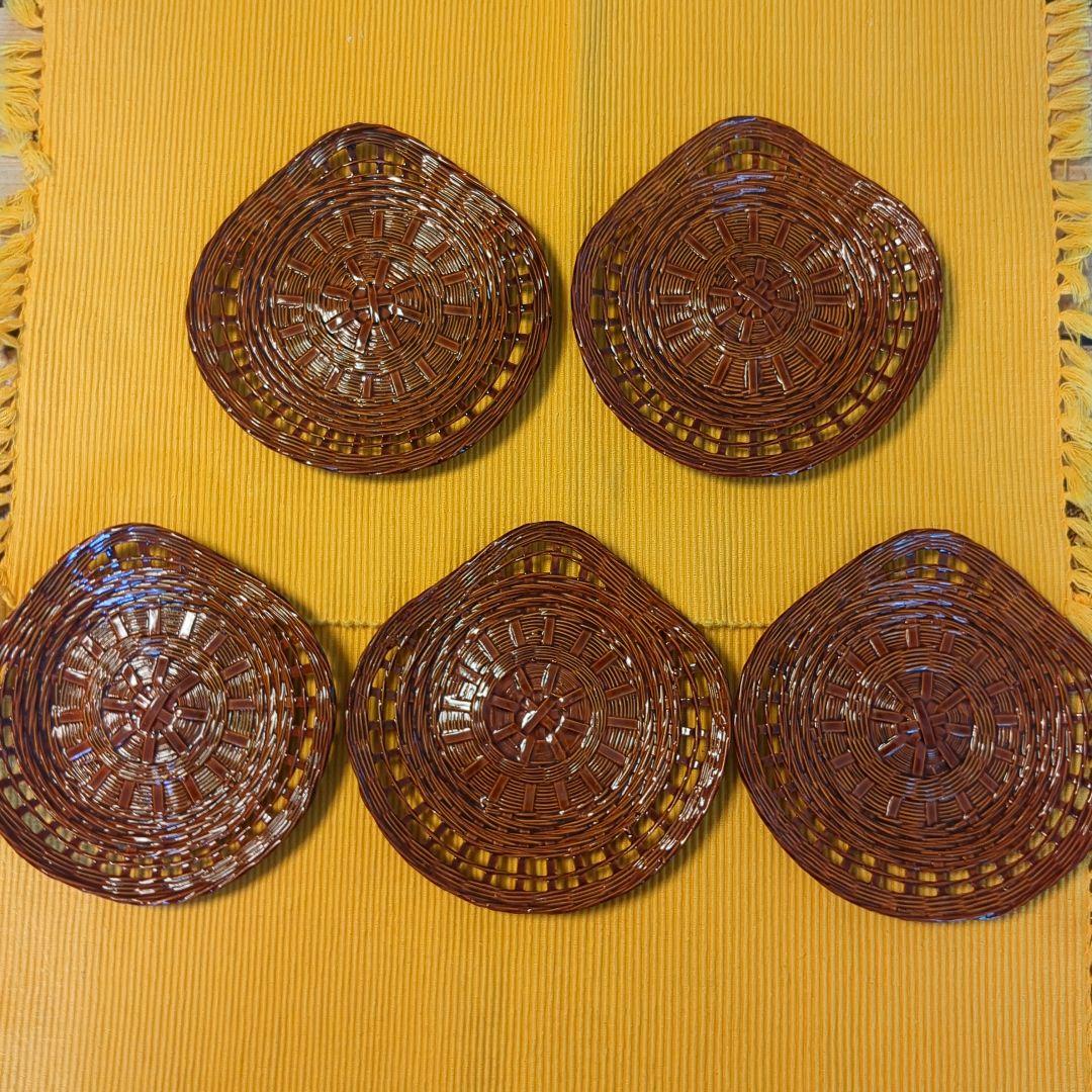 Set of 5 small plates / candy dish