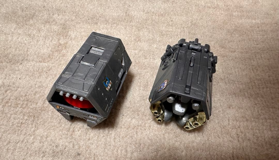Ultraman Gaia DX Container Vehicle Bulk Sale Set