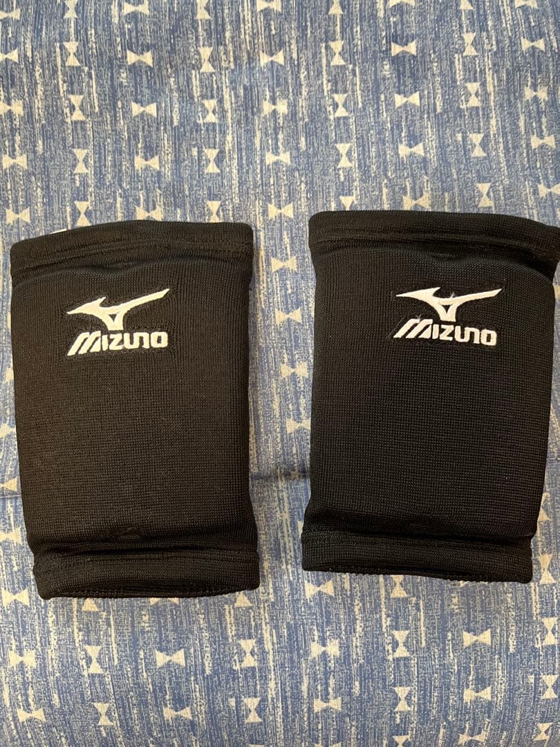Mizuno Volleyball Knee Support for Juniors, Black