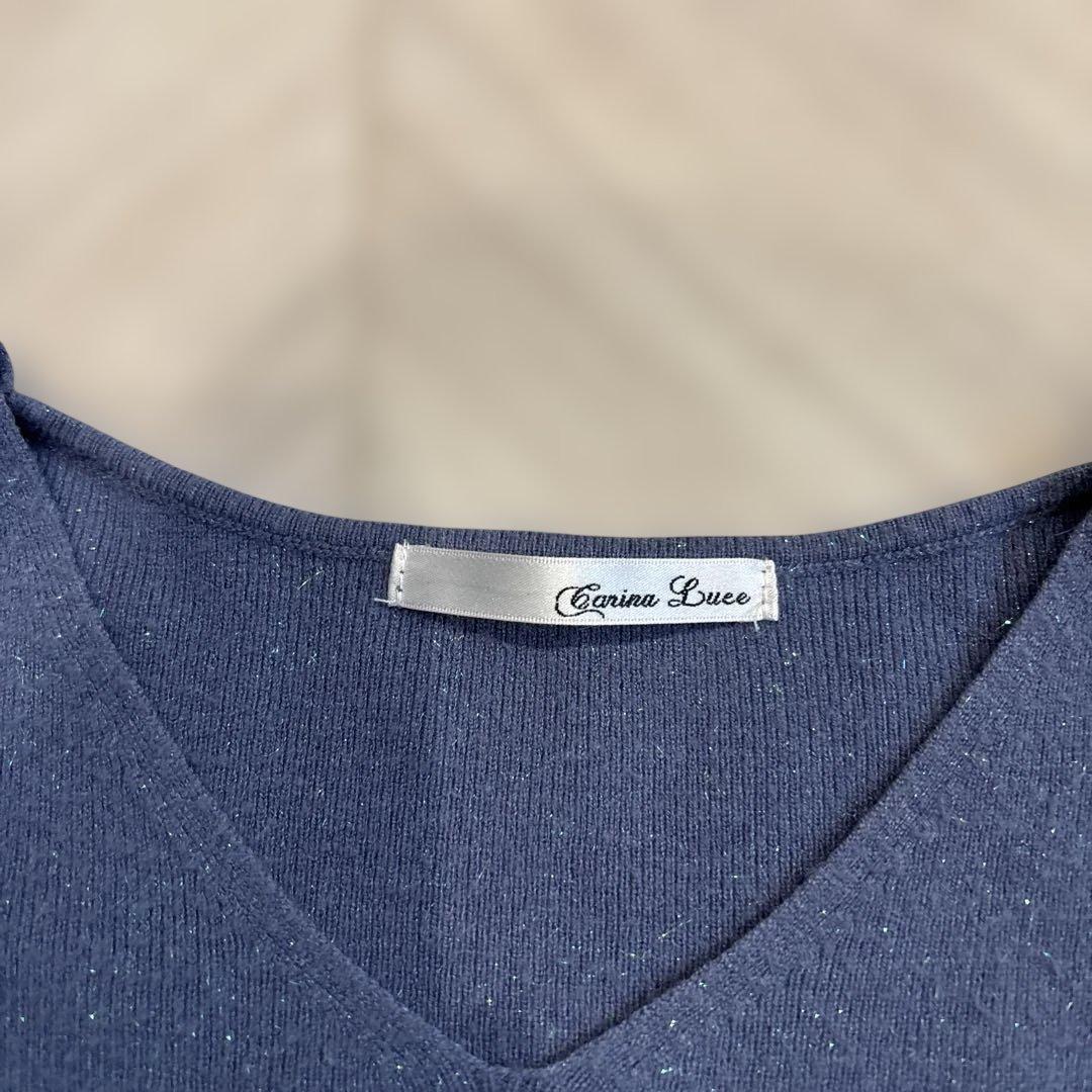 Good condition ✨ Carina Buee V-neck knit sweater 【L】Blue, sparkly, made in overseas