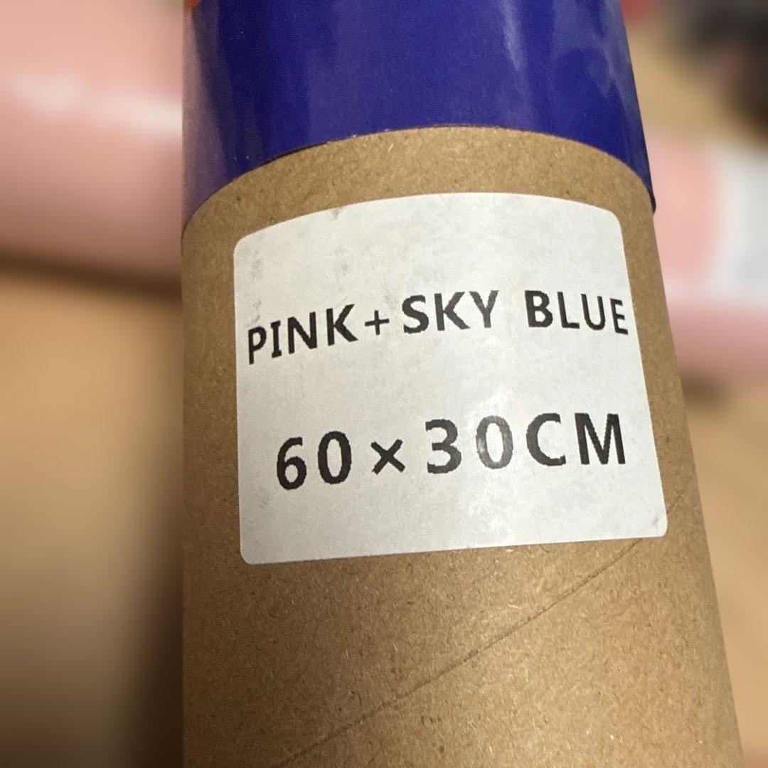 pink desk
