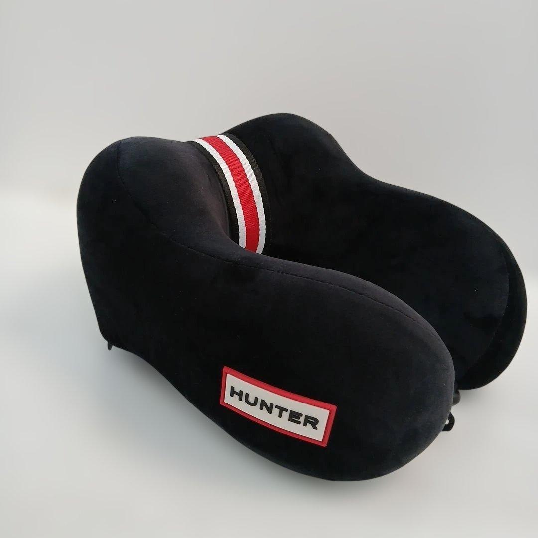 yk44 HUNTER Travel Pillow