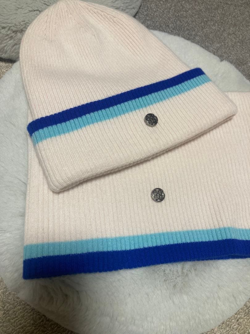 G/fore Knit Hat & Neck Warmer