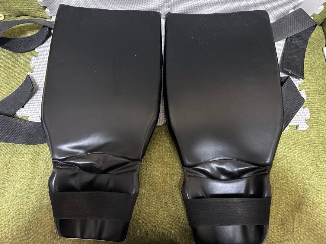 Windy Shin Guards L