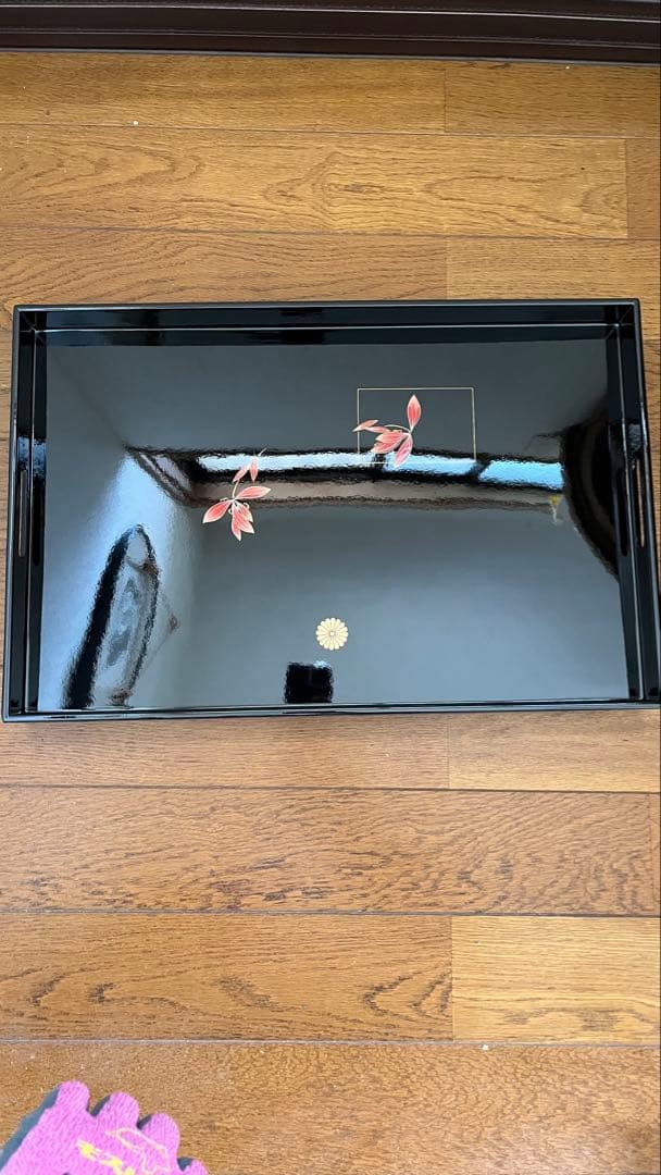 Lacquerware Tray with Floral Pattern, Black