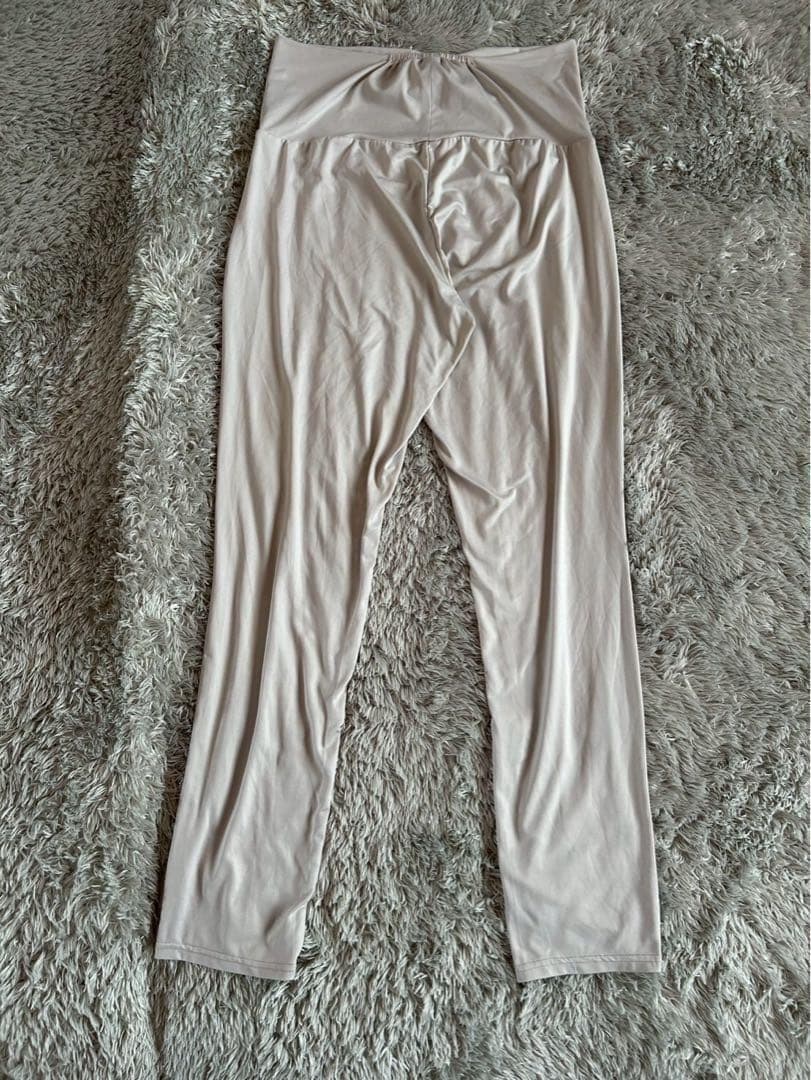 Fairy

 / 

Size : L <div class=gnlqyh