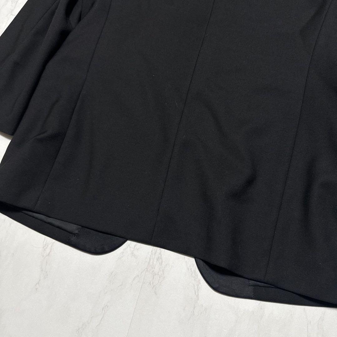 pierre cardin

 / 

Size : M <div class=gnlqyh