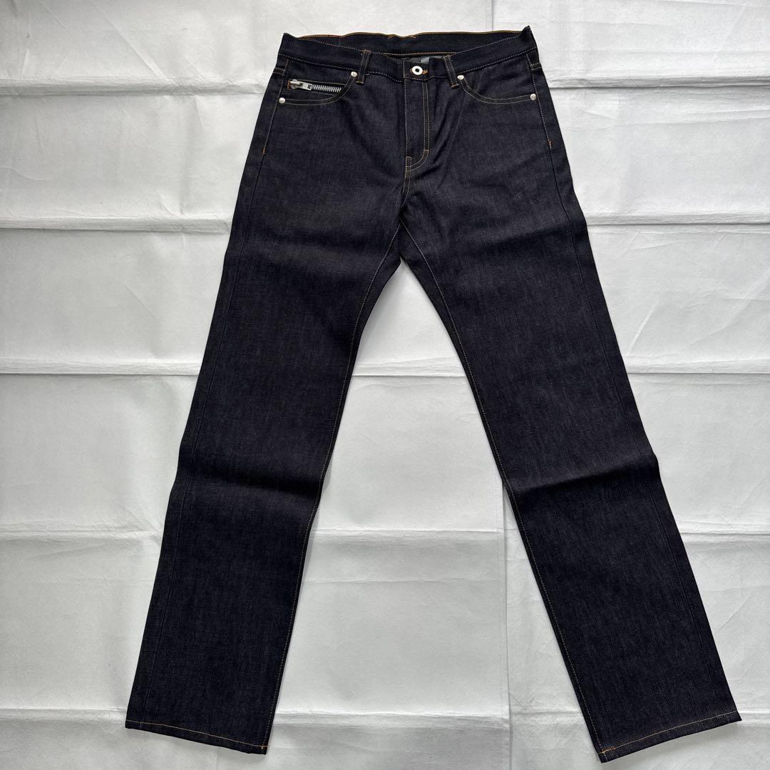 【New, Unused】Dark Blue Straight Leg Jeans with Zipper Pockets