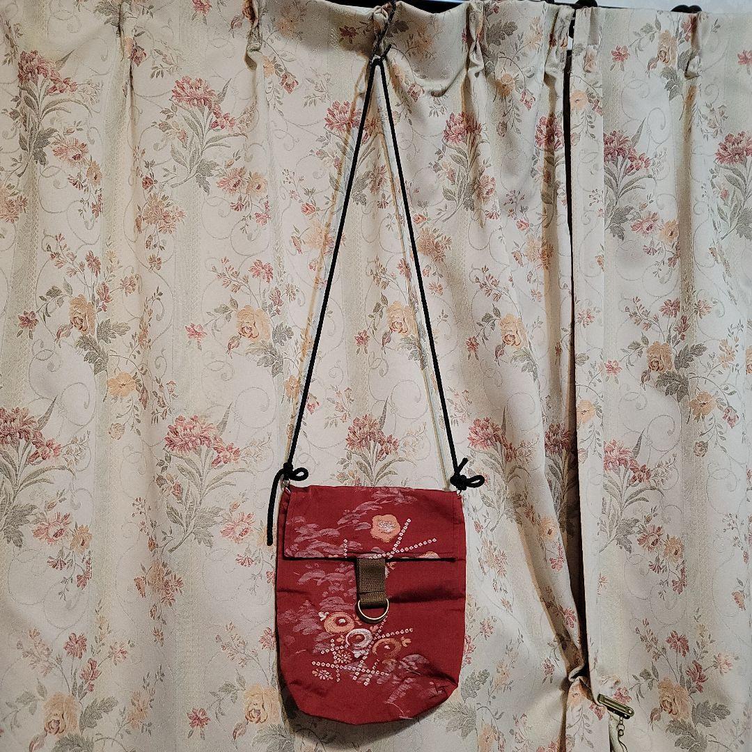 color red<br>style