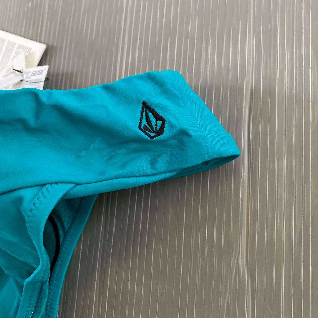 VOLCOM

 / 

Size : XS(SS) <div class=gnlqyh