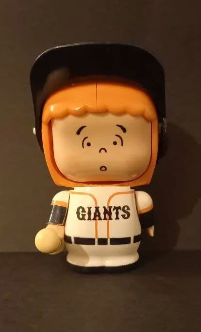 GIANTS Baseball Player Figure