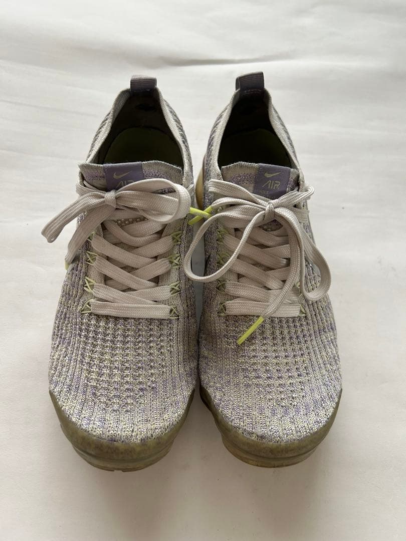 NIKE

 / 

Size : 23.5cm <div class=gnlqyh