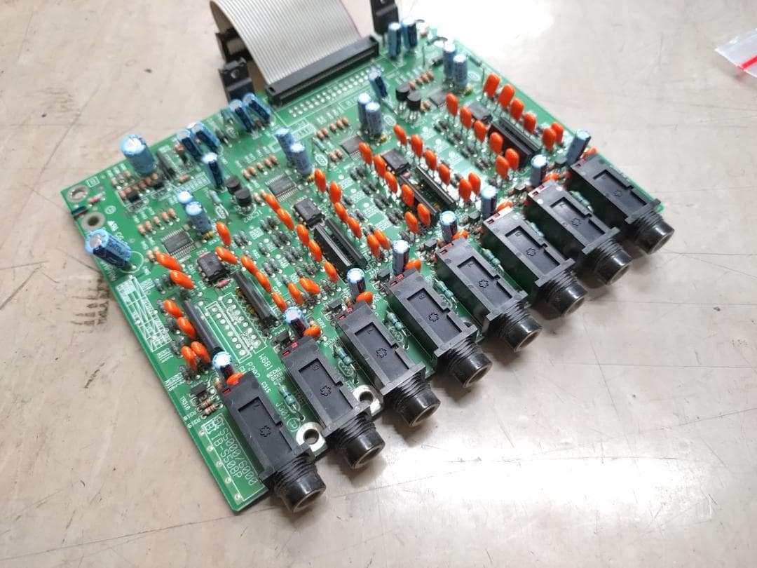 Rare! Akai S5000 S6000 IB-S508P 8 Out Expansion