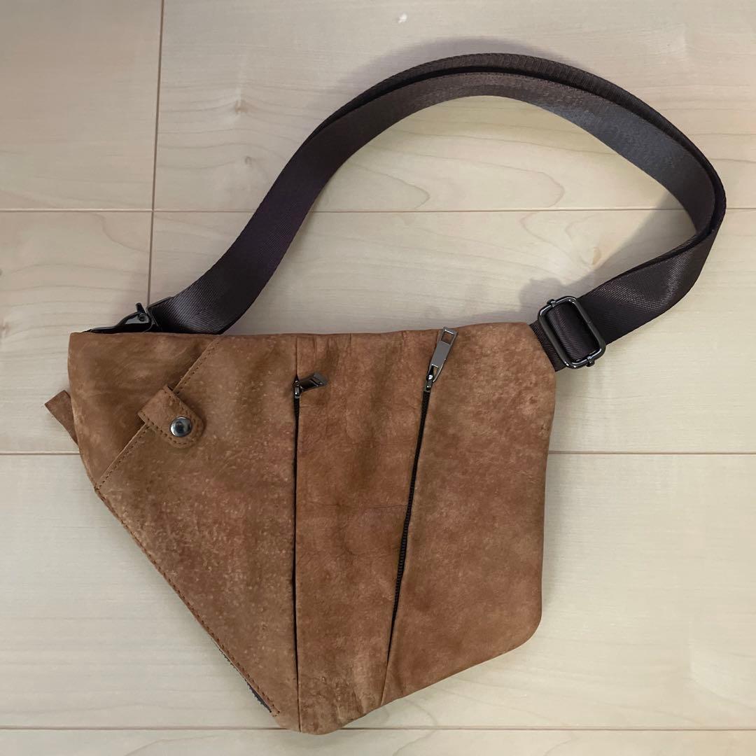 Beautiful condition, new bag