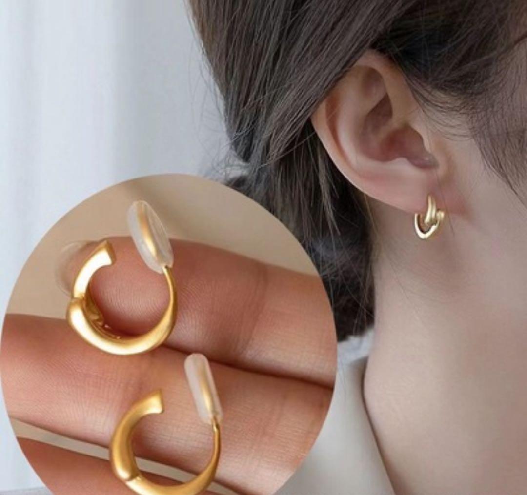 Pain-free earrings, ear cuffs, earrings, gold, elegant, wedding, formal