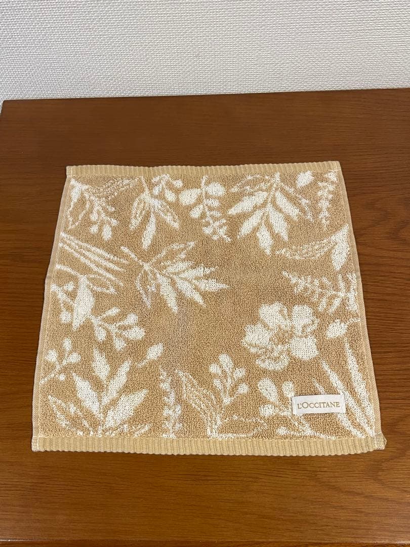 occitane towel