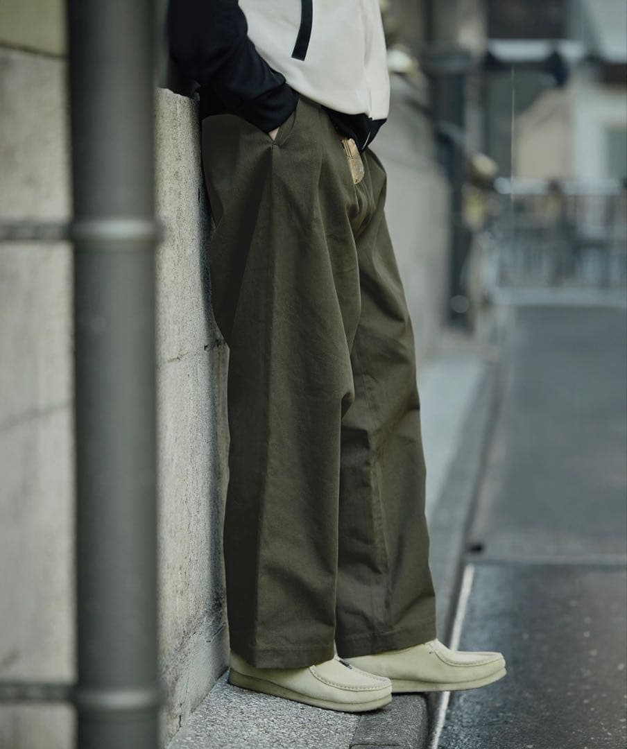 Bleme Heavy Twill Wide Straight Double Tuck Gurkha Chino Pants