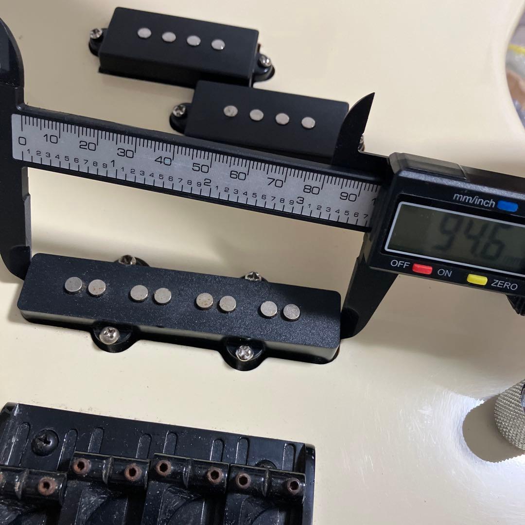 Base parts: Body, PJ pickups, bridge, pots, knobs, etc.