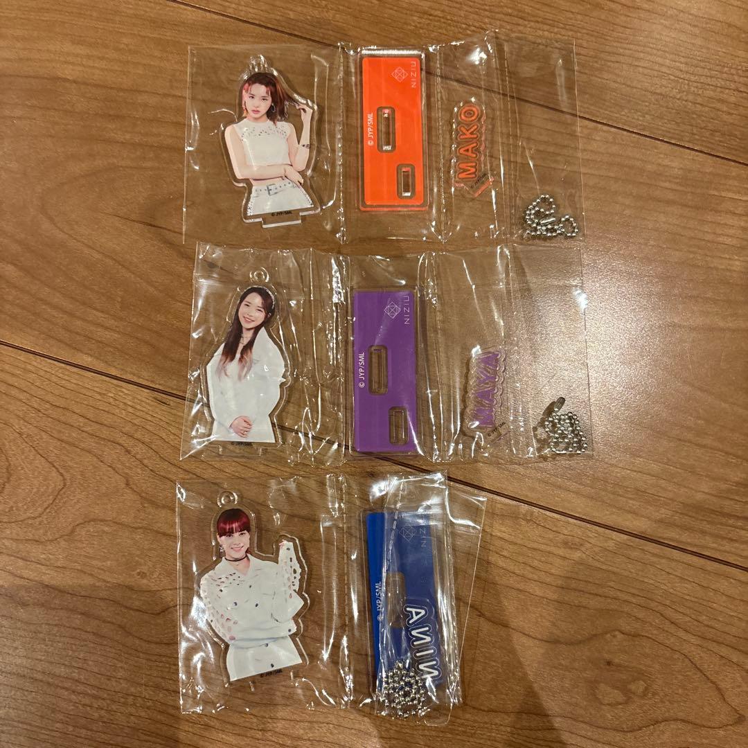 niziu merchandise