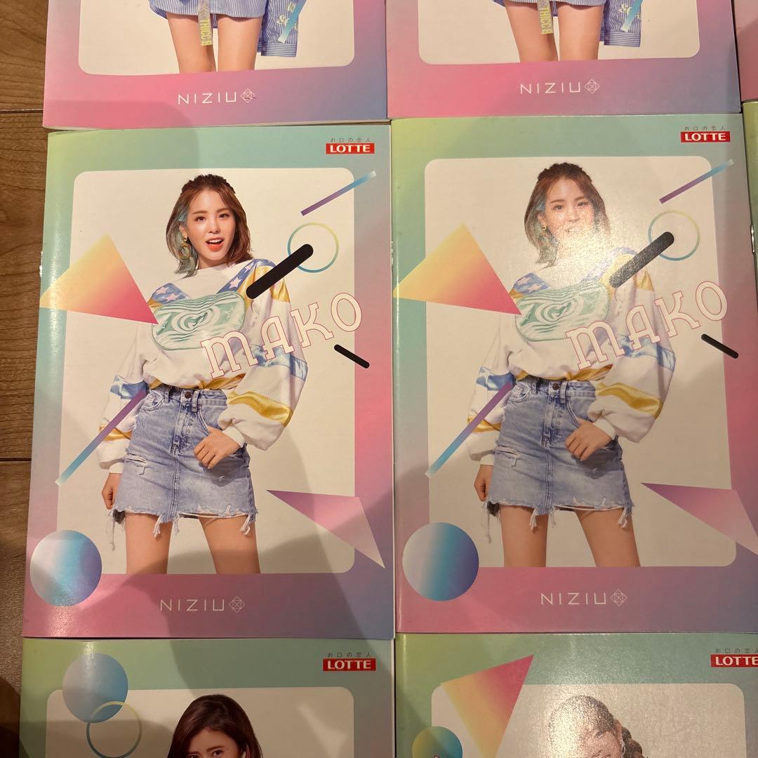 niziu merchandise