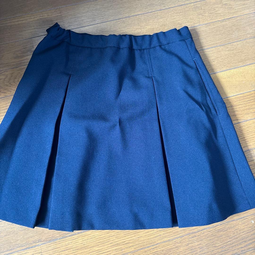 Final price reduction: Navy jacket and skirt set, size 140